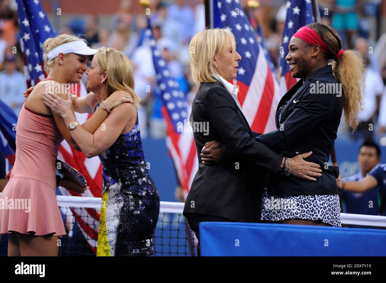 Caroline Wozniacki du Danemark, Martina Navratilova, Serena Williams des États-Unis et Chris Evert se posent après la finale des femmes des championnats de tennis américains à l'USTA Billie Jean King National tennis Center à New York City, NY, États-Unis, le 7 septembre 2014. Williams défait Wozniacki 6-3, 6-3 et remporte son troisième US Open consécutif. Photo de Corinne Dbreuil/ABACAPRESS.COM Banque D'Images