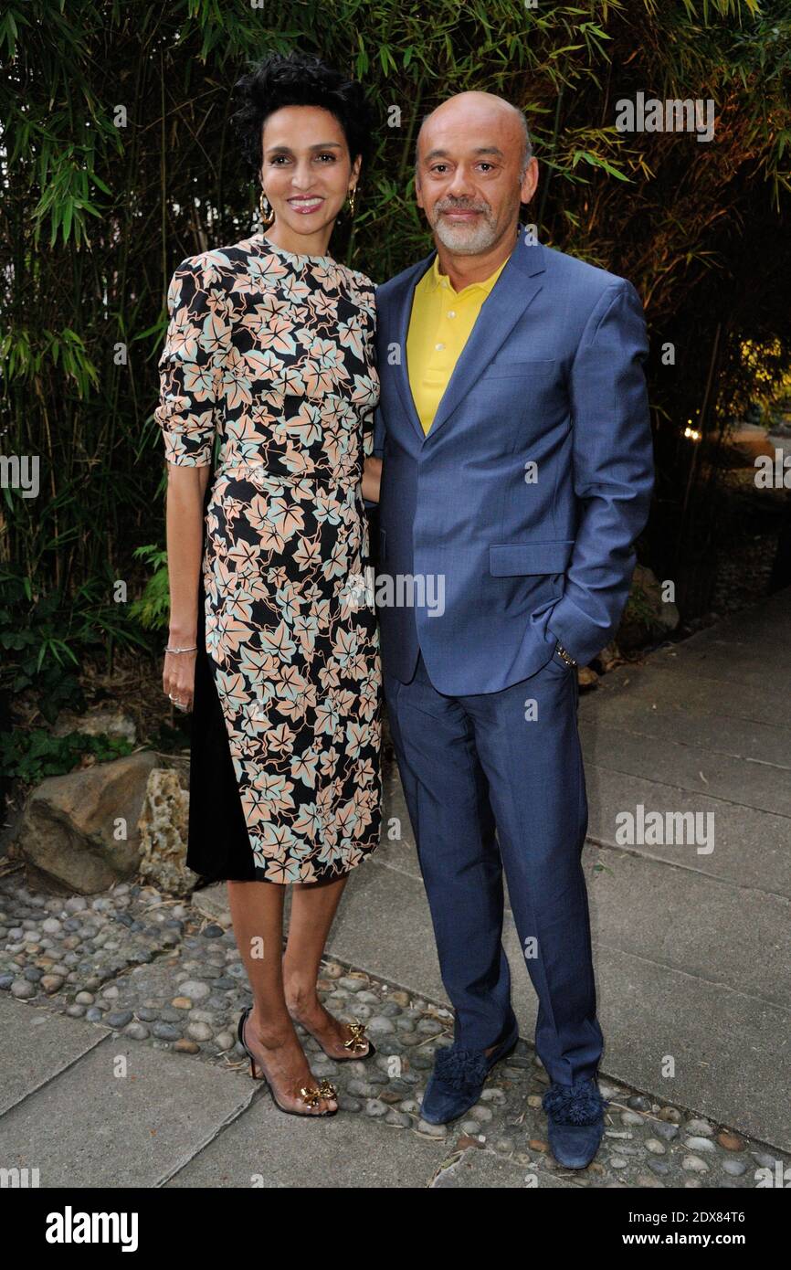Farida Khelfa et Christian Louboutin participant à l'exposition Irving  Penn, visite privée organisée par Vogue dans le cadre de la semaine de la  mode de Paris vêtements pour femmes Printemps/été 2018 le