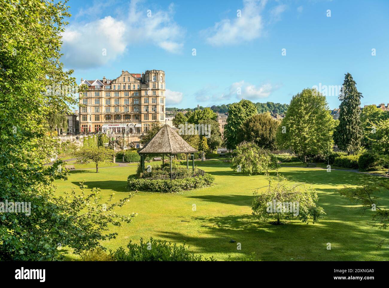 Parade Gardens aux berges de la rivière Avon, Bath, Somerset, Angleterre Banque D'Images
