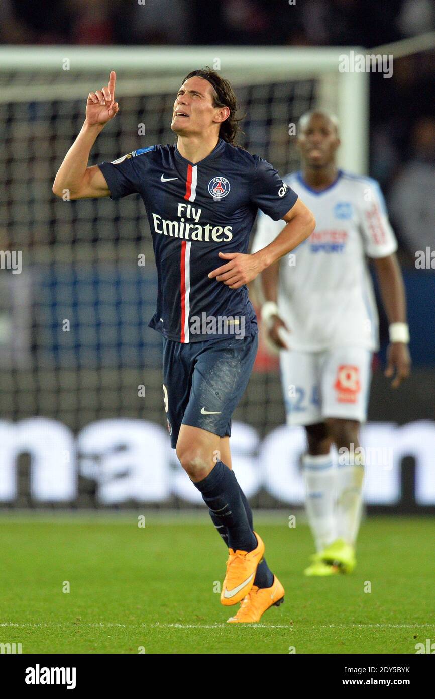 Edinson Roberto Cavani lors du match de la Ligue française 1 entre le FC Paris Saint-Germain et l'Olympique de Marseille OM au stade du Parc des Princes, le 9 novembre 2014 à Paris, photo de Laurent Zabulon/ABACAPRESS.COM Banque D'Images