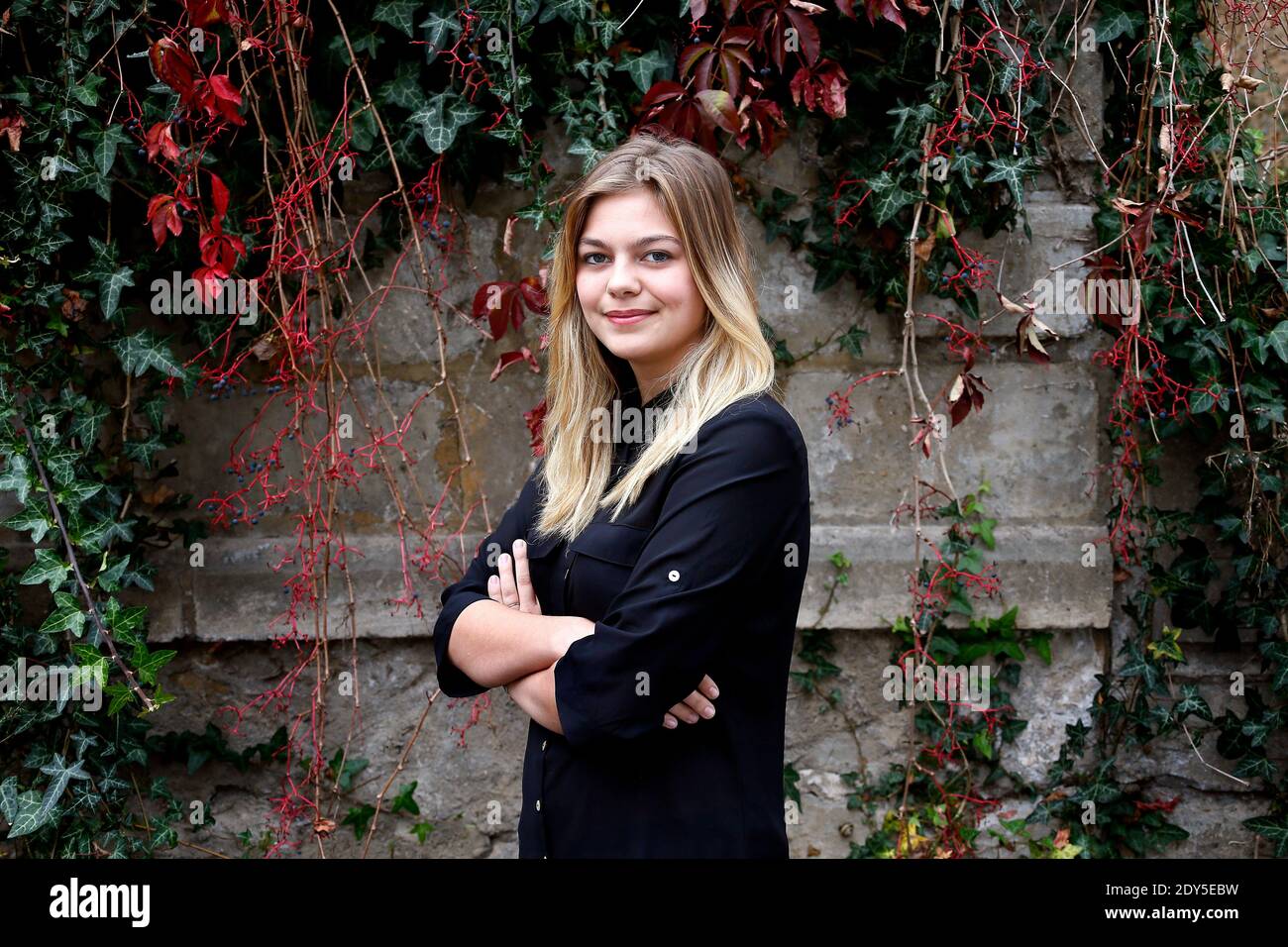 Louane Emera pose pendant la famille Belier Photocall dans le cadre du 23e Festival du film Sarlat 2014 à Sarlat, dans le sud-ouest de la France, le 11 novembre 2013. Photo de Patrick Bernard/ABACAPRESS.COM Banque D'Images