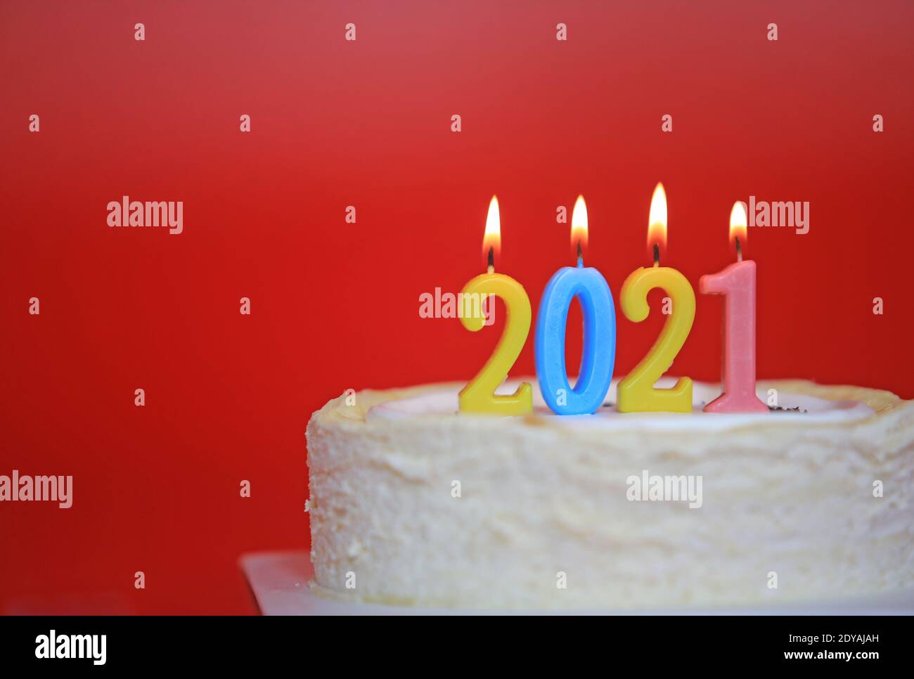 Calendrier 21 Sur Le Gateau Avec Fond Rouge Photo Stock Alamy