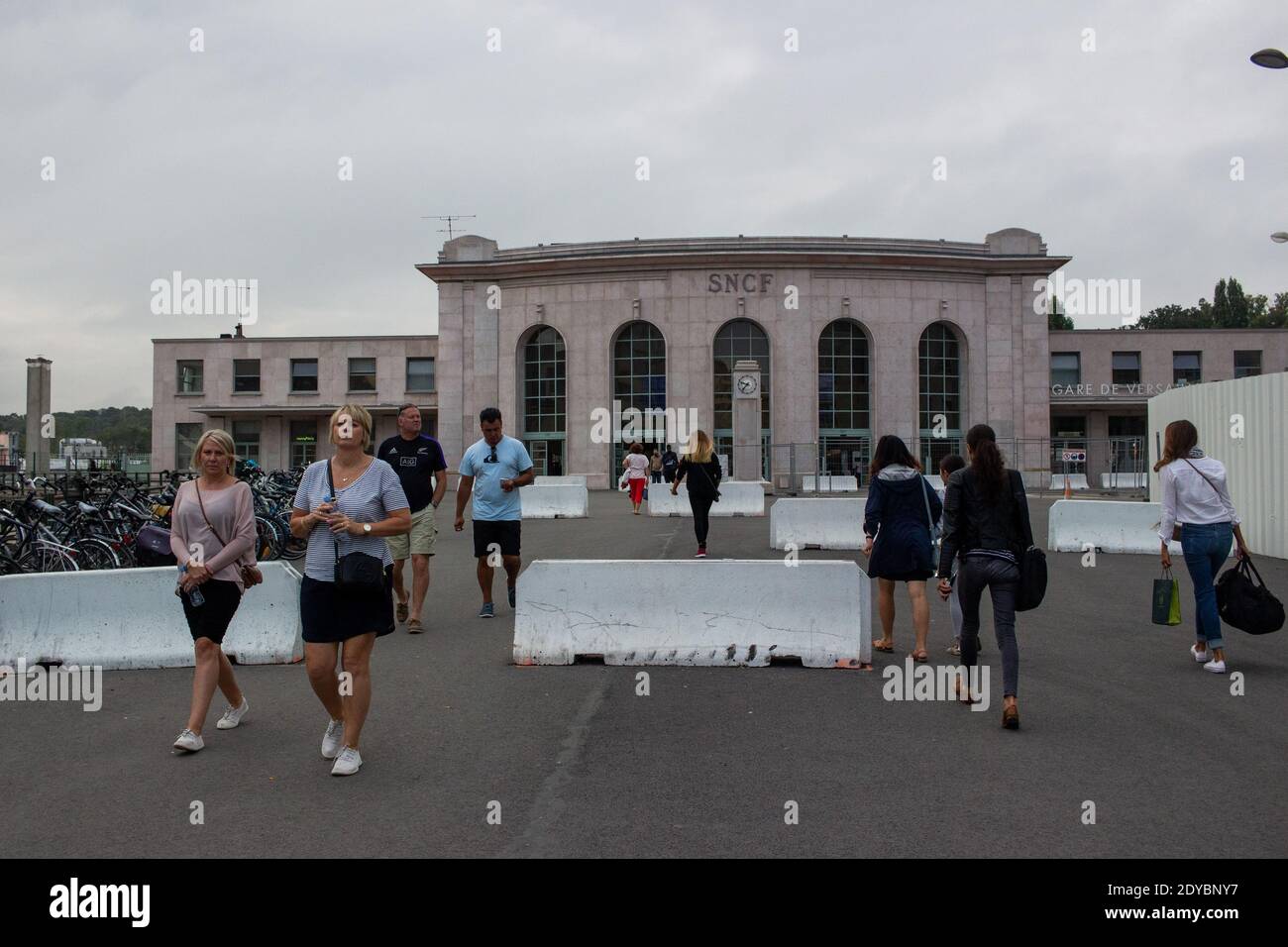 Lllustration de la vie quotidienne à Paris, France. Lllustration du quotidien à Paris en France. Banque D'Images