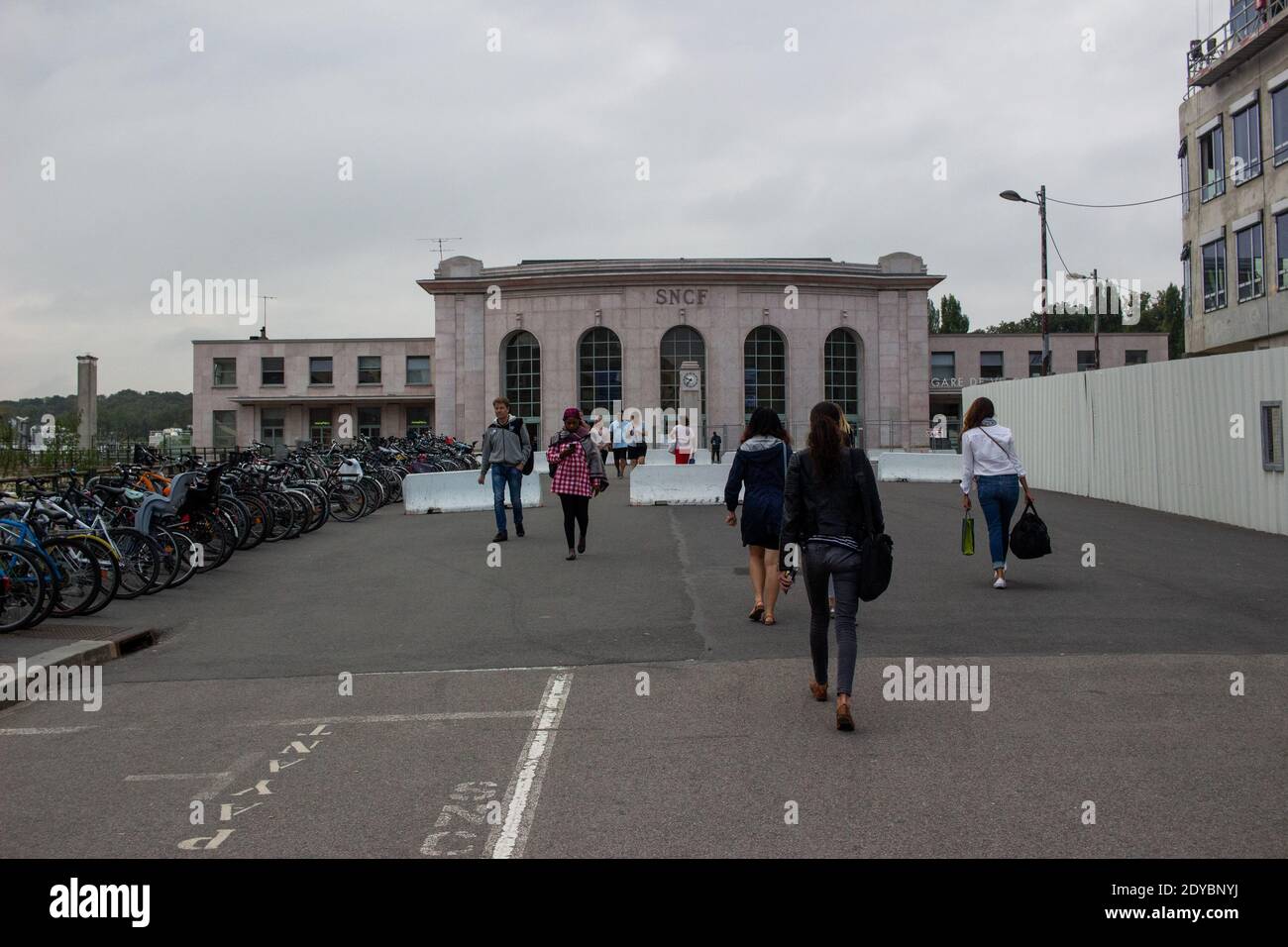 Lllustration de la vie quotidienne à Paris, France. Lllustration du quotidien à Paris en France. Banque D'Images