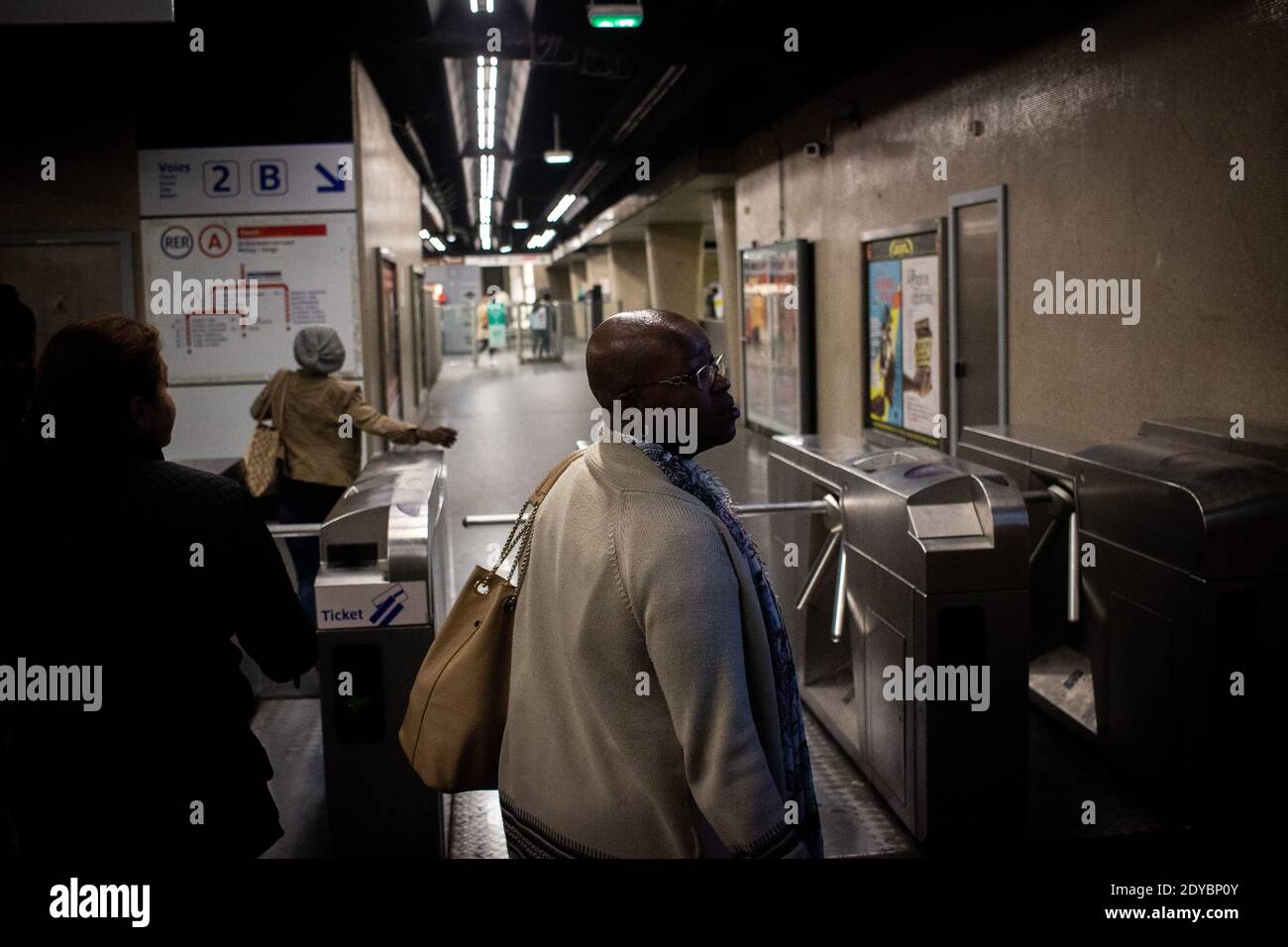 Lllustration de la vie quotidienne à Paris, France. Lllustration du quotidien à Paris en France. Banque D'Images