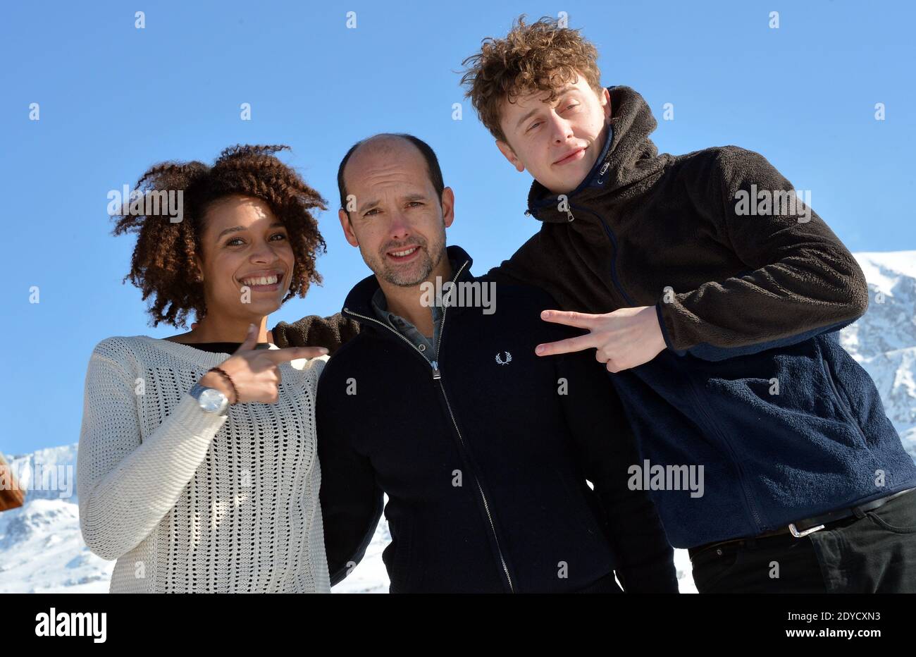 STEFI Celma, Norman Thavaud et Maurice Barthelemy se posent lors du 16e Festival du film comique de l'Alpe d'Huez qui s'est tenu à l'Alpe d'Huez, en France, le 17 janvier 2013. Photo de Jeremy Charriau/ABACAPRESS.COM Banque D'Images