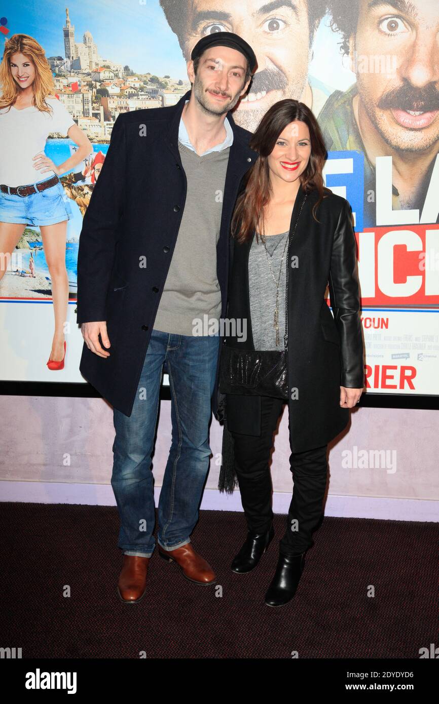 Vincent Desagnat et sa femme Audrey Garcia assistent à la première de 'vive la France' qui s'est tenue au cinéma UGC Bercy à Paris, France, le 19 février 2013. Photo de Jerome Domine/ABACAPRESS.COM Banque D'Images