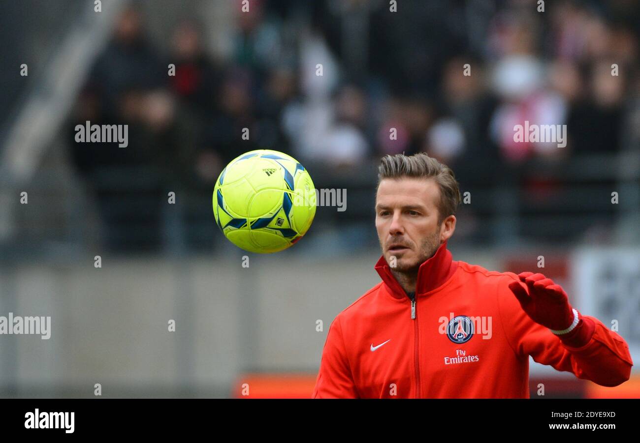 David Beckham du PSG lors du match de football de la première Ligue française, Reims contre Paris Saint-Germain au stade de Reims, France, le 2 mars 2013. Reims a gagné 1-0. Photo de Christian Liewig/ABACAPRESS.COM Banque D'Images