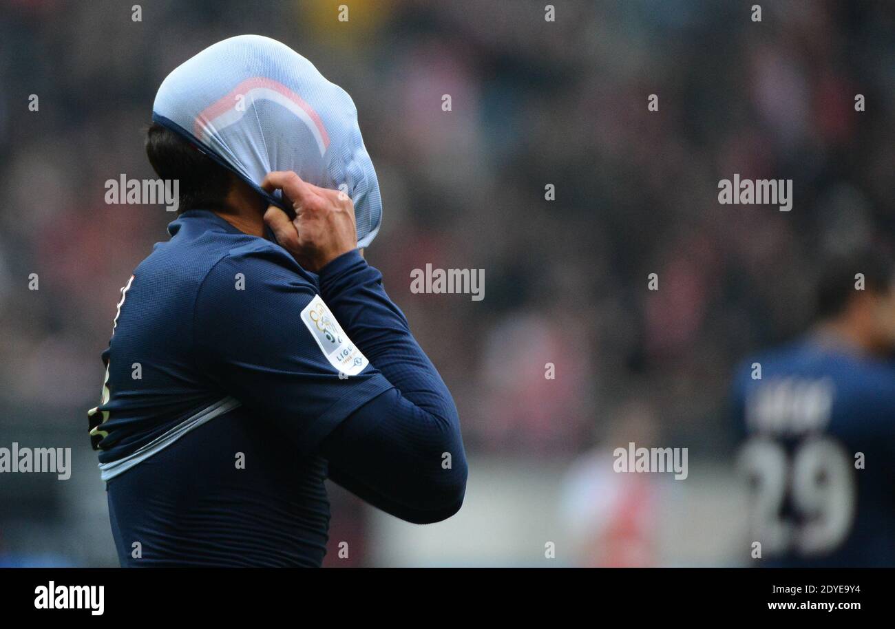 Ezequiel Lavezzi du PSG lors du match de football de la première Ligue française, Reims vs Paris Saint-Germain au stade de Reims, France, le 2 mars 2013. Reims a gagné 1-0. Photo de Christian Liewig/ABACAPRESS.COM Banque D'Images