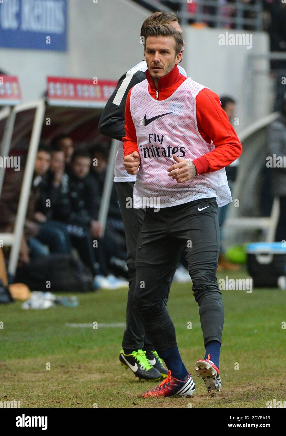 David Beckham du PSG lors du match de football de la première Ligue française, Reims contre Paris Saint-Germain au stade de Reims, France, le 2 mars 2013. Reims a gagné 1-0. Photo de Christian Liewig/ABACAPRESS.COM Banque D'Images