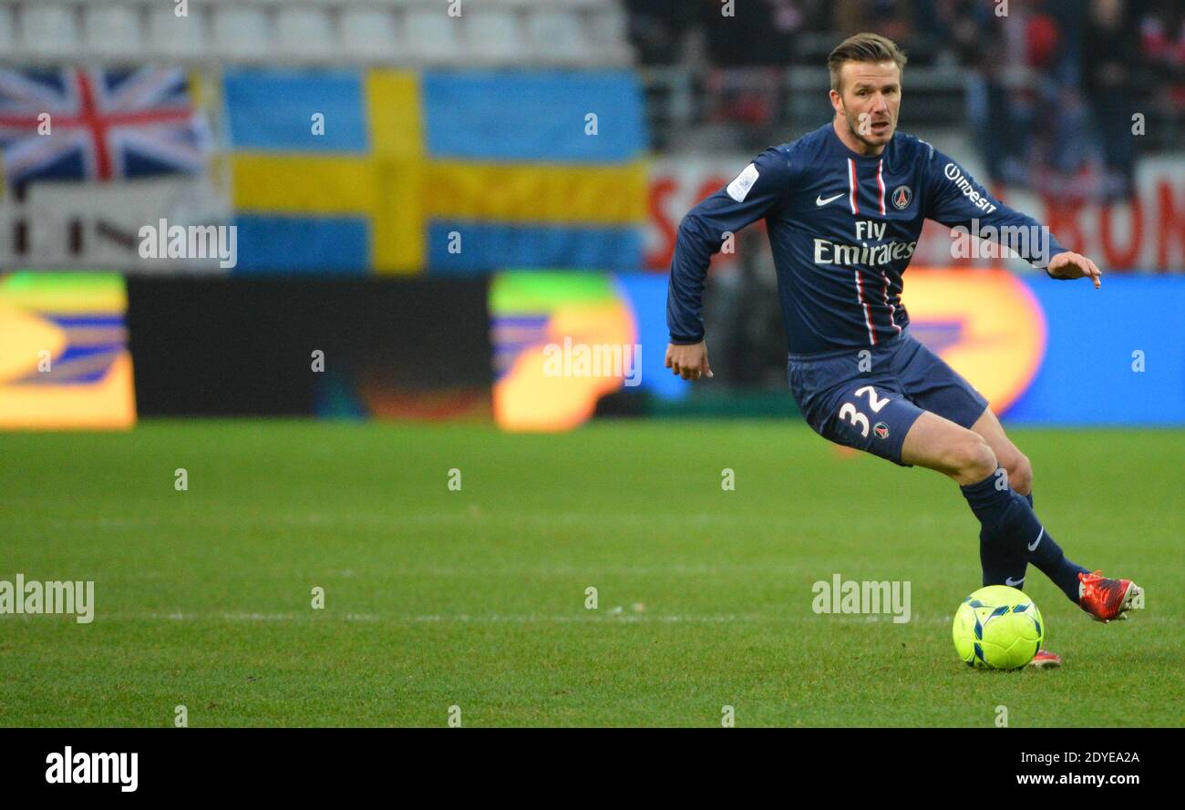David Beckham du PSG lors du match de football de la première Ligue française, Reims contre Paris Saint-Germain au stade de Reims, France, le 2 mars 2013. Reims a gagné 1-0. Photo de Christian Liewig/ABACAPRESS.COM Banque D'Images