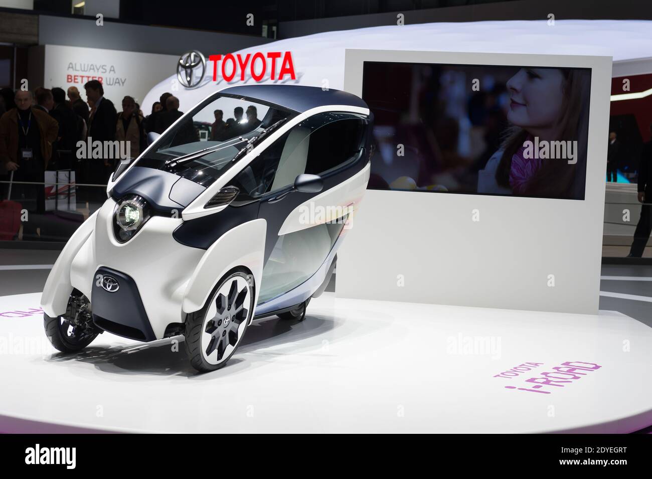 Le prototype i-Road de Toyota est exposé au 83ème salon international de l'automobile de Genève et des accessoires, à Genève, en Suisse, le 6 mars 2013. Photo de Loona/ABACAPRESS.COM Banque D'Images