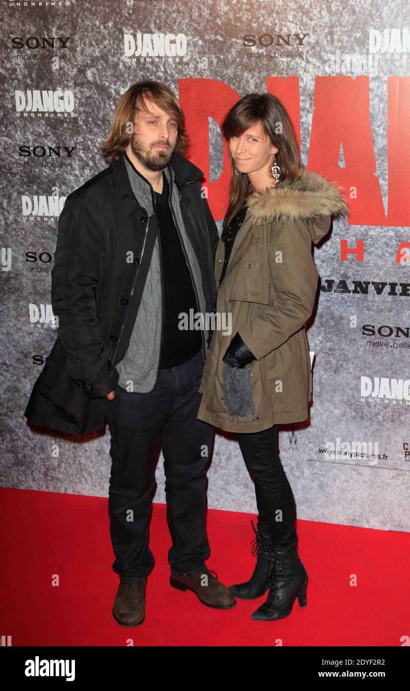 Alexandre Aja et sa femme Justine assistaient à la première de 'Django Unchained' qui s'est tenue au cinéma Rex à Paris, en France, le 7 janvier 2013. Photo de Jerome Domine/ABACAPRESS.COM Banque D'Images