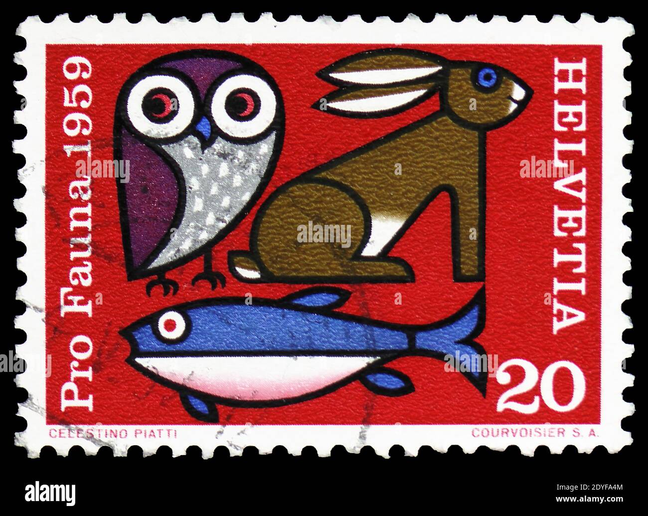 MOSCOU, RUSSIE - 22 FÉVRIER 2019 : un timbre imprimé en Suisse montre hibou, lièvre et poisson, série de bien-être animal, vers 1959 Banque D'Images