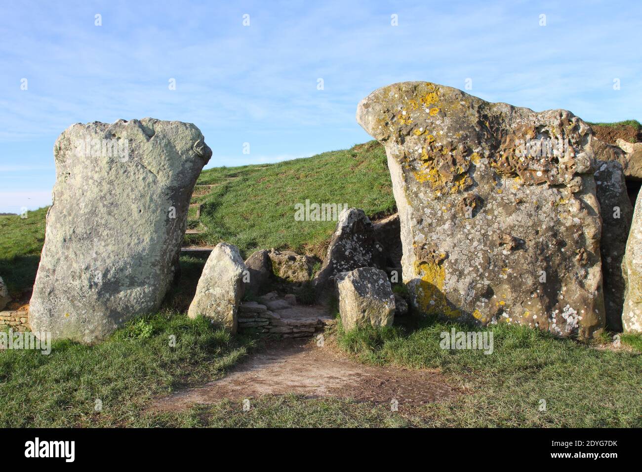 West Kennett long Barrow tombeau néolithique près de Silbury Hill, Wiltshire Banque D'Images