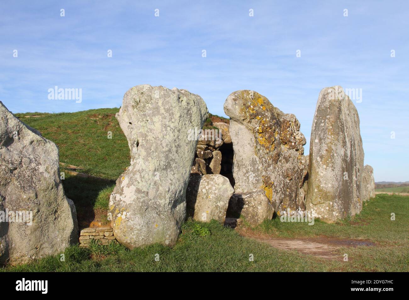 West Kennett long Barrow tombeau néolithique près de Silbury Hill, Wiltshire Banque D'Images