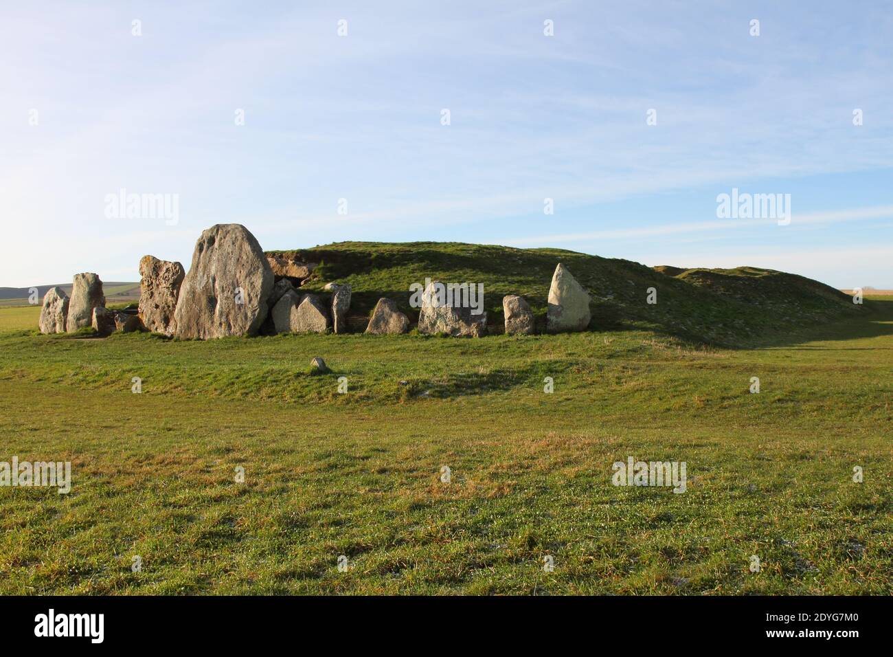 West Kennett long Barrow tombeau néolithique près de Silbury Hill, Wiltshire Banque D'Images