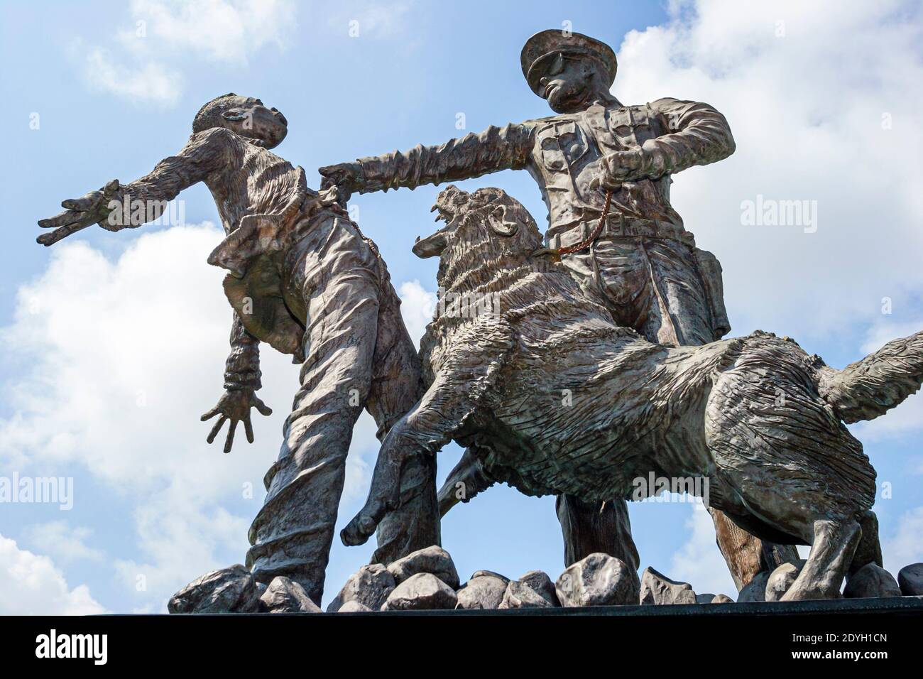 Birmingham Alabama, Kelly Ingram Park pied soldats statue Memorial, Black History mouvement des droits civils chien de police, Banque D'Images