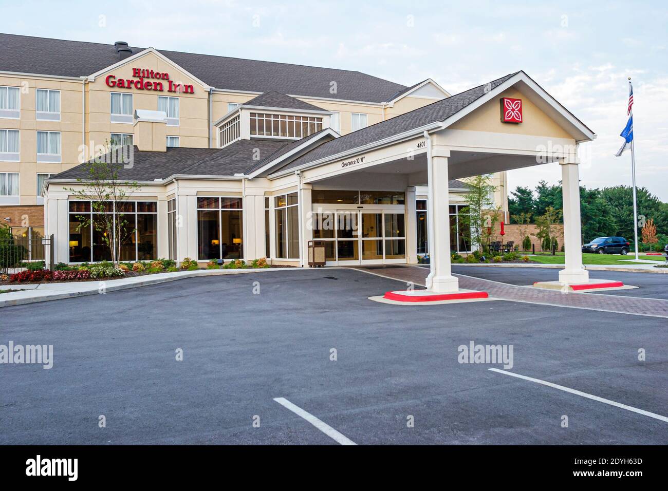 Huntsville Alabama, entrée du motel de l'hôtel Hilton Garden Inn, extérieur, Banque D'Images
