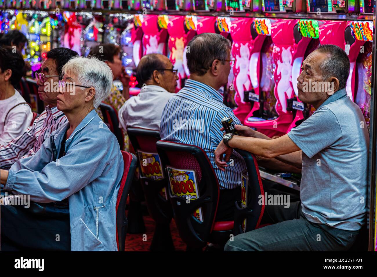 Jeu d'Arcade Pachinko dans Ito, Japon Banque D'Images