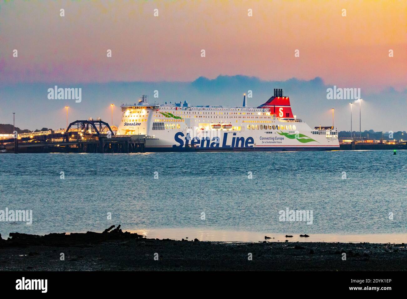 Ferry Stena Line au port international de Harwich, Essex, Royaume-Uni Banque D'Images