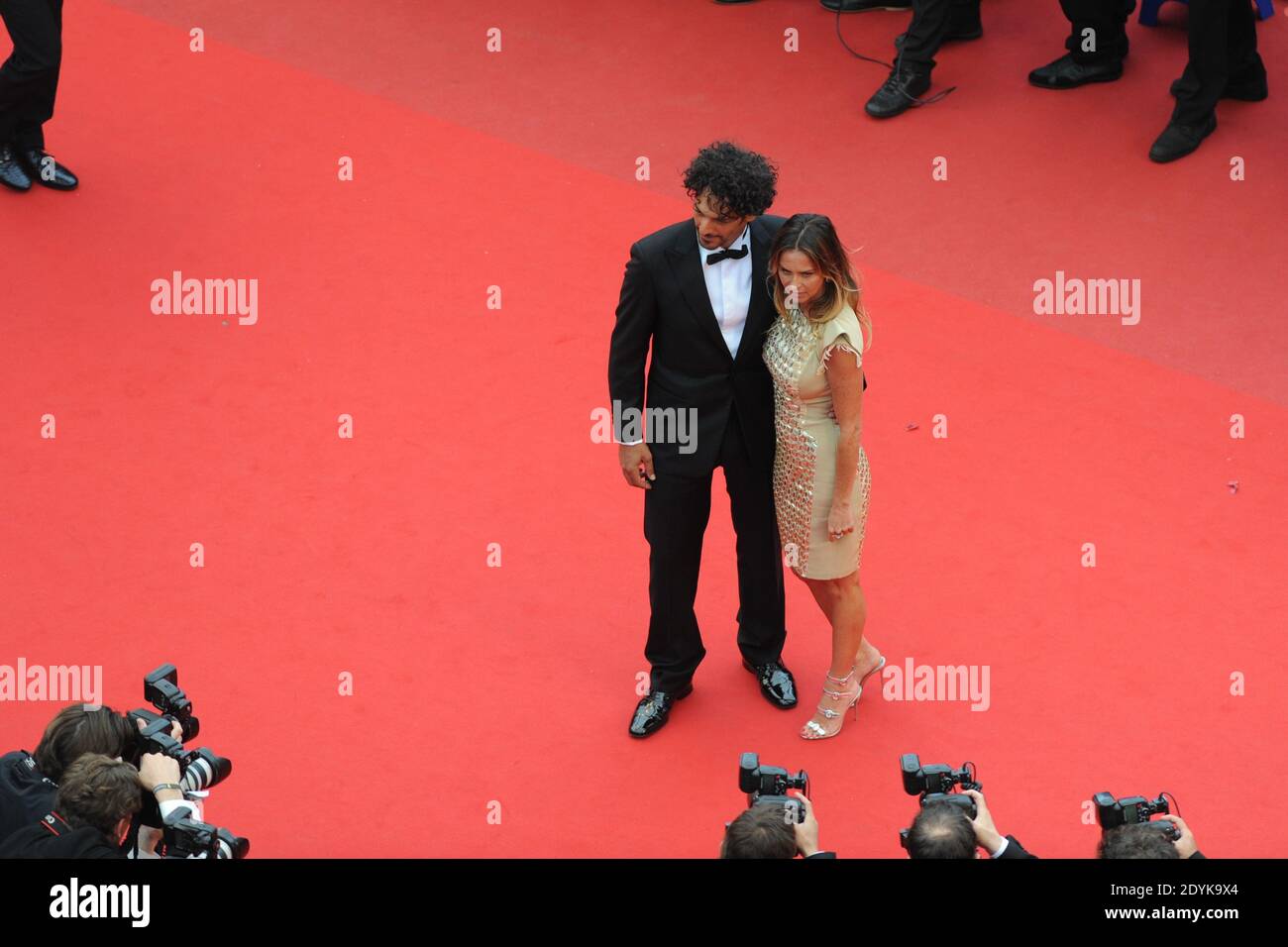 Tomer Sisley et sa petite amie Agathe de la Fontaine arrivent pour la projection "Inside Llewyn Davis" au Palais des Festivals dans le cadre du 66e Festival de Cannes, le 19 mai 2013. Photo d'Alban Wyters/ABACAPRESS.COM Banque D'Images