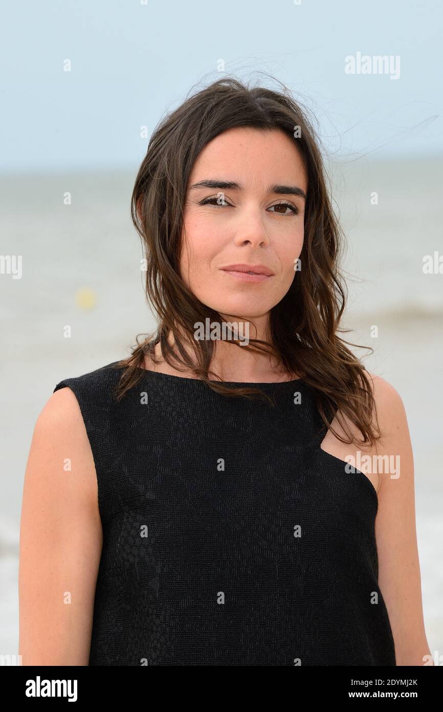 Elodie Bouchez pose pour la photocall de 'Juliette' lors du 27e