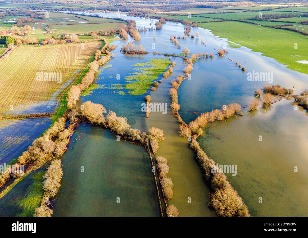 La Tamise brise ses berges 28/12/2020 Banque D'Images