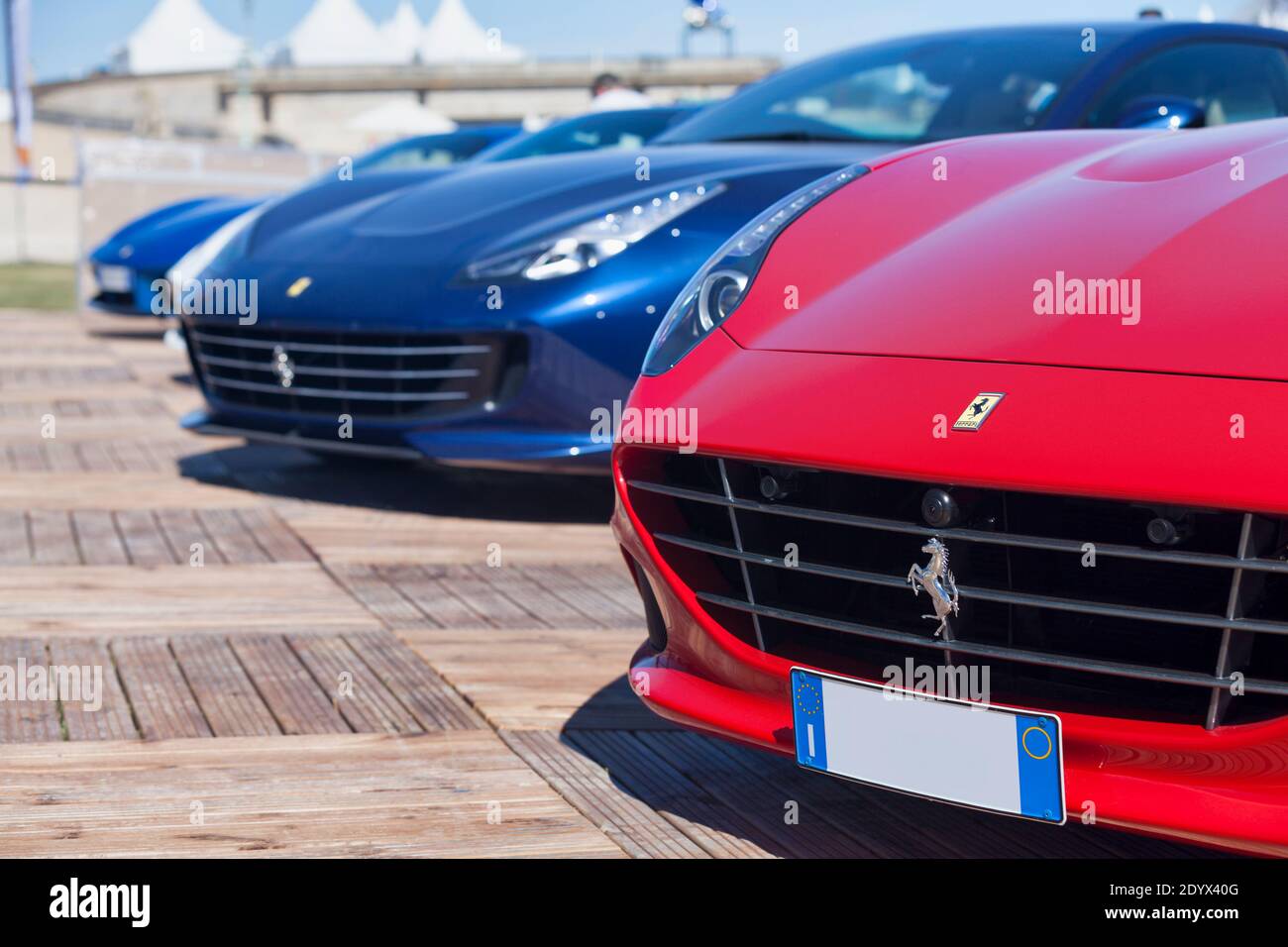 Chantilly, France - septembre 03 2016 : rangées de Ferrari côte à côte. Banque D'Images