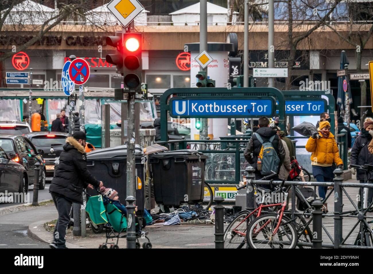 U-Bahn Schild Kottbusser Tor, Kreuzberg, Berlin , Banque D'Images