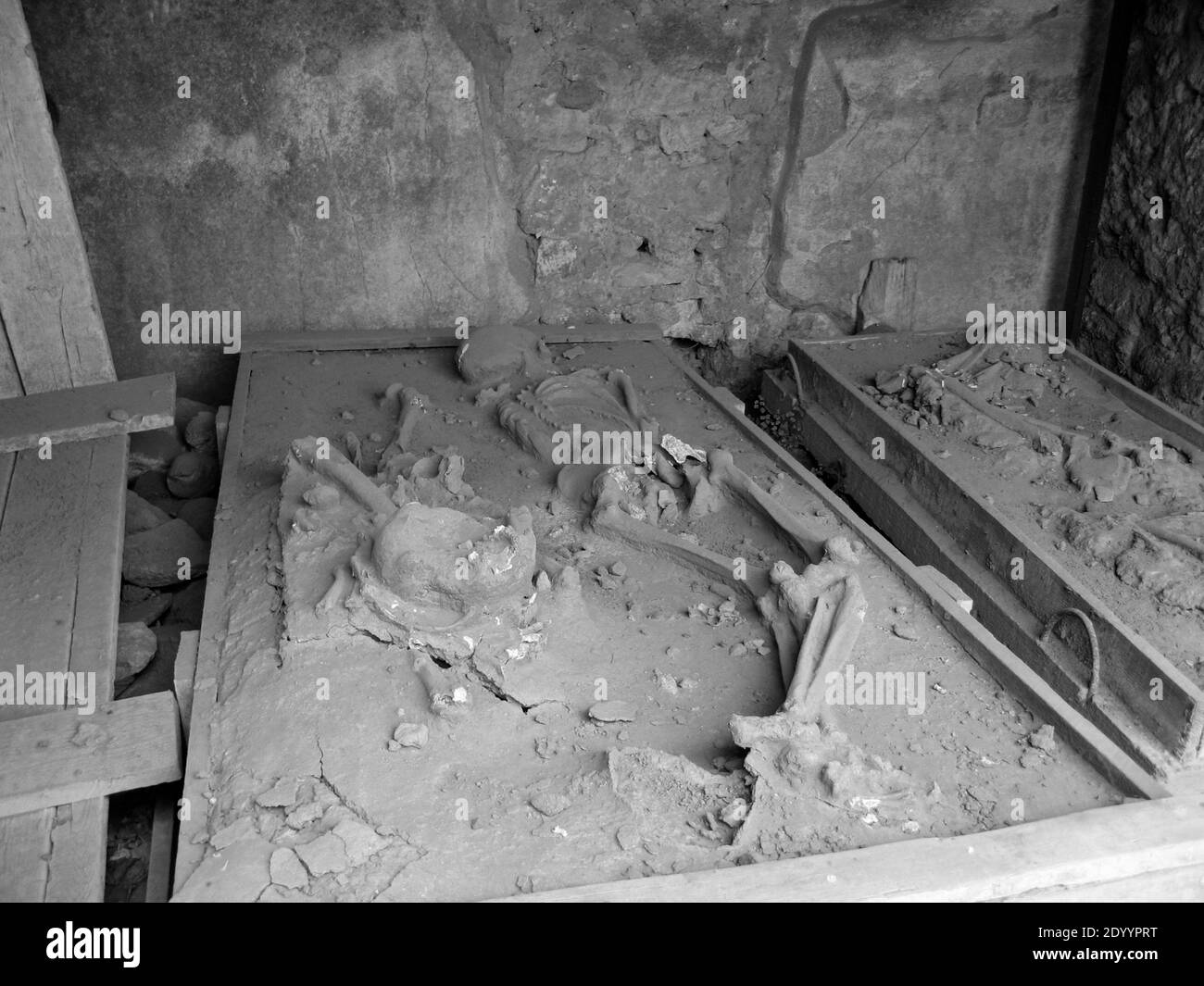 L'enterrement fouillé demeure dans les ruines et les fouilles de Pompéi Naples Italie Banque D'Images