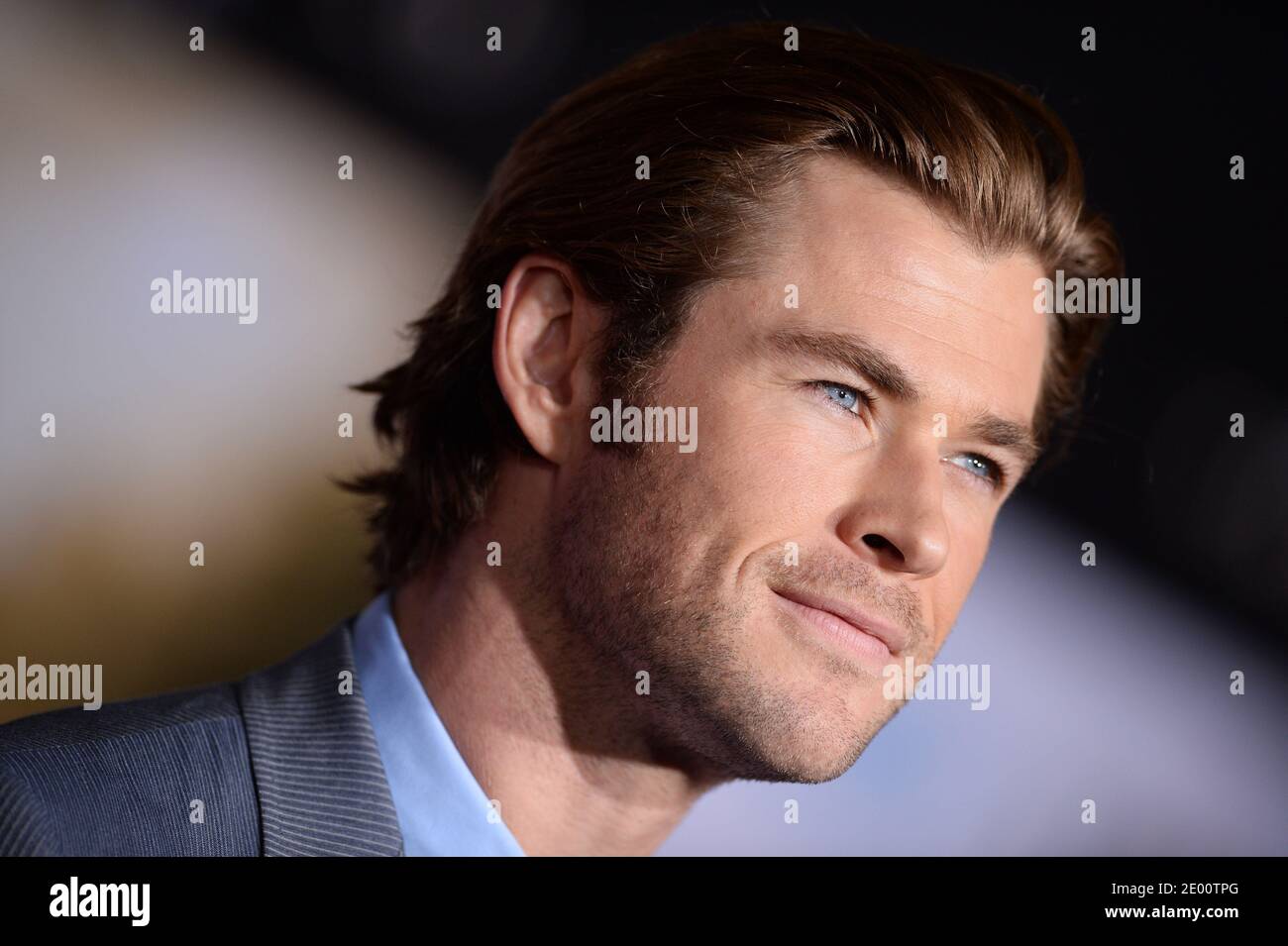 Chris Hemsworth arrive à la première de Marvel's « Thor: The Dark World » au théâtre El Capitan à Los Angeles, CA, USA, le 4 novembre 2013. Photo de Lionel Hahn/ABACAPRESS.COM Banque D'Images