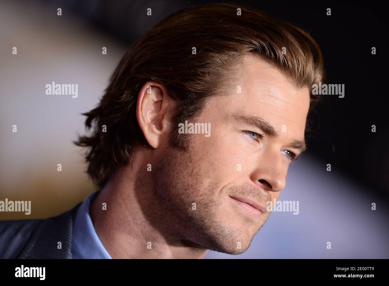 Chris Hemsworth arrive à la première de Marvel's « Thor: The Dark World » au théâtre El Capitan à Los Angeles, CA, USA, le 4 novembre 2013. Photo de Lionel Hahn/ABACAPRESS.COM Banque D'Images