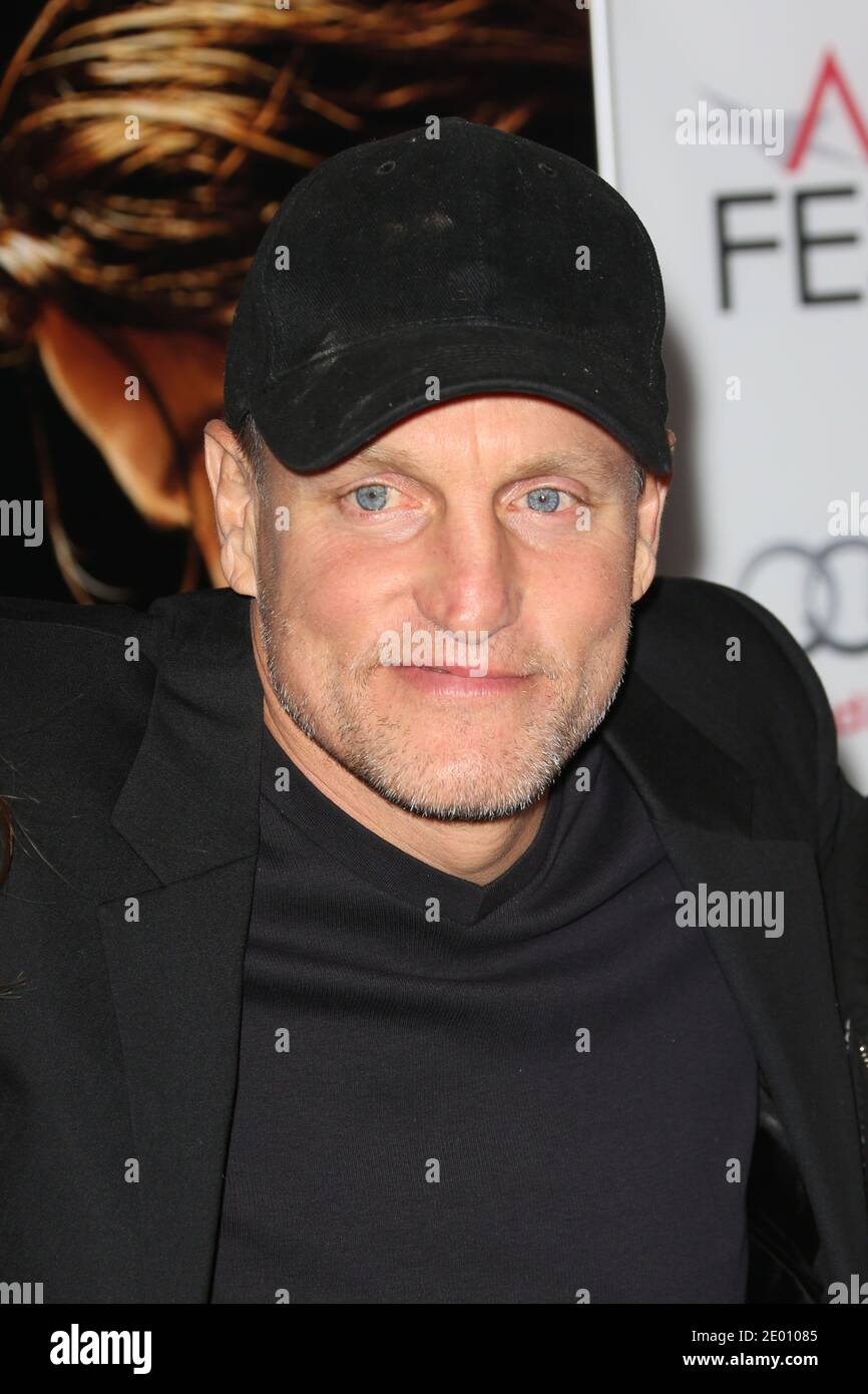 Woody Harrelson arrive à la première de Out of the Furnace à Hollywood, Los Angeles, CA, USA, le 9 novembre 2013. Photo de Krista Kennel/ABACAPRESS.COM Banque D'Images