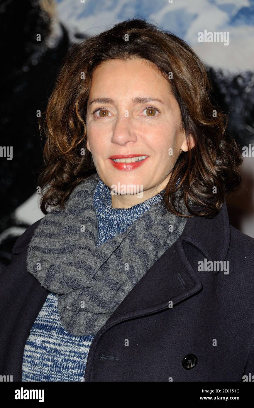 Valérie Karsenti assiste à la première Belle et Sébastien au Grand Rex Cinema à Paris, France, le 17 novembre 2013. Photo d'Alban Wyters/ABACAPRESS.COM Banque D'Images Valérie Karsenti assiste à la première Belle et Sébastien au Grand Rex Cinema à Paris, France, le 17 novembre 2013. Photo d'Alban Wyters/ABACAPRESS.COM Banque D'Images