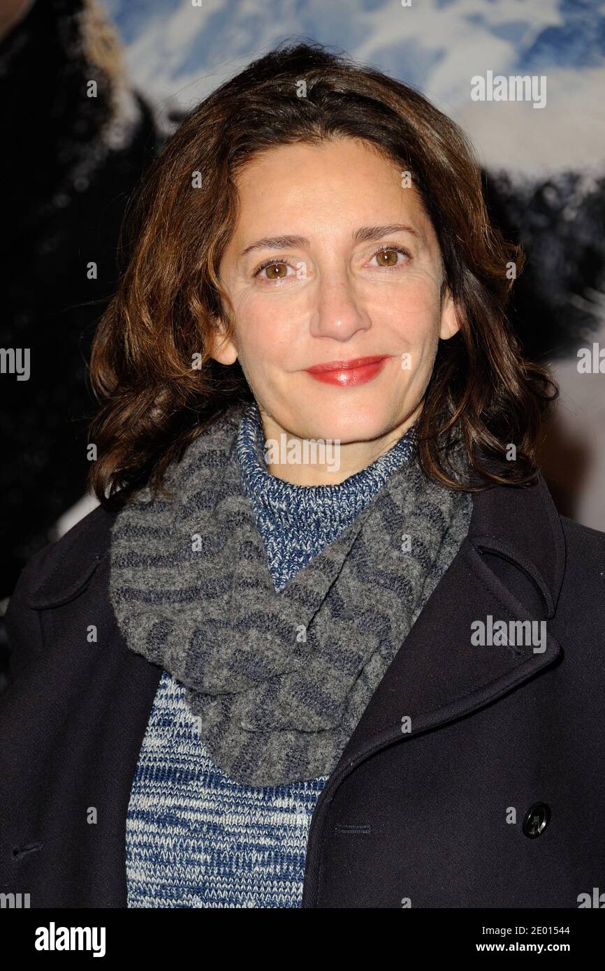 Valérie Karsenti assiste à la première Belle et Sébastien au Grand Rex Cinema à Paris, France, le 17 novembre 2013. Photo d'Alban Wyters/ABACAPRESS.COM Banque D'Images Valérie Karsenti assiste à la première Belle et Sébastien au Grand Rex Cinema à Paris, France, le 17 novembre 2013. Photo d'Alban Wyters/ABACAPRESS.COM Banque D'Images