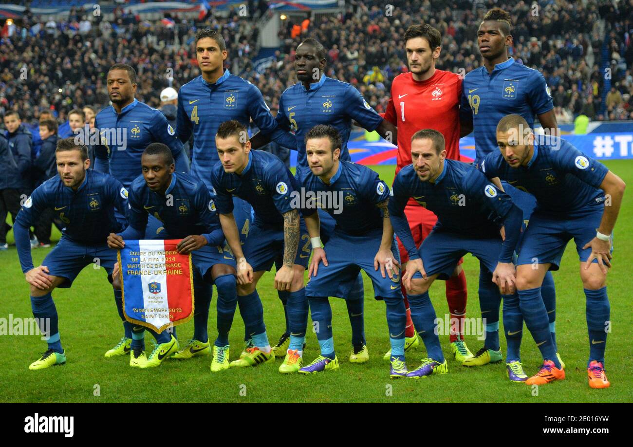L'équipe de France lors du match de football de la coupe du monde de la  FIFA, Europe Group 2014, la France contre l'Ukraine au Stade de France à  Saint-Denis, banlieue de Paris,