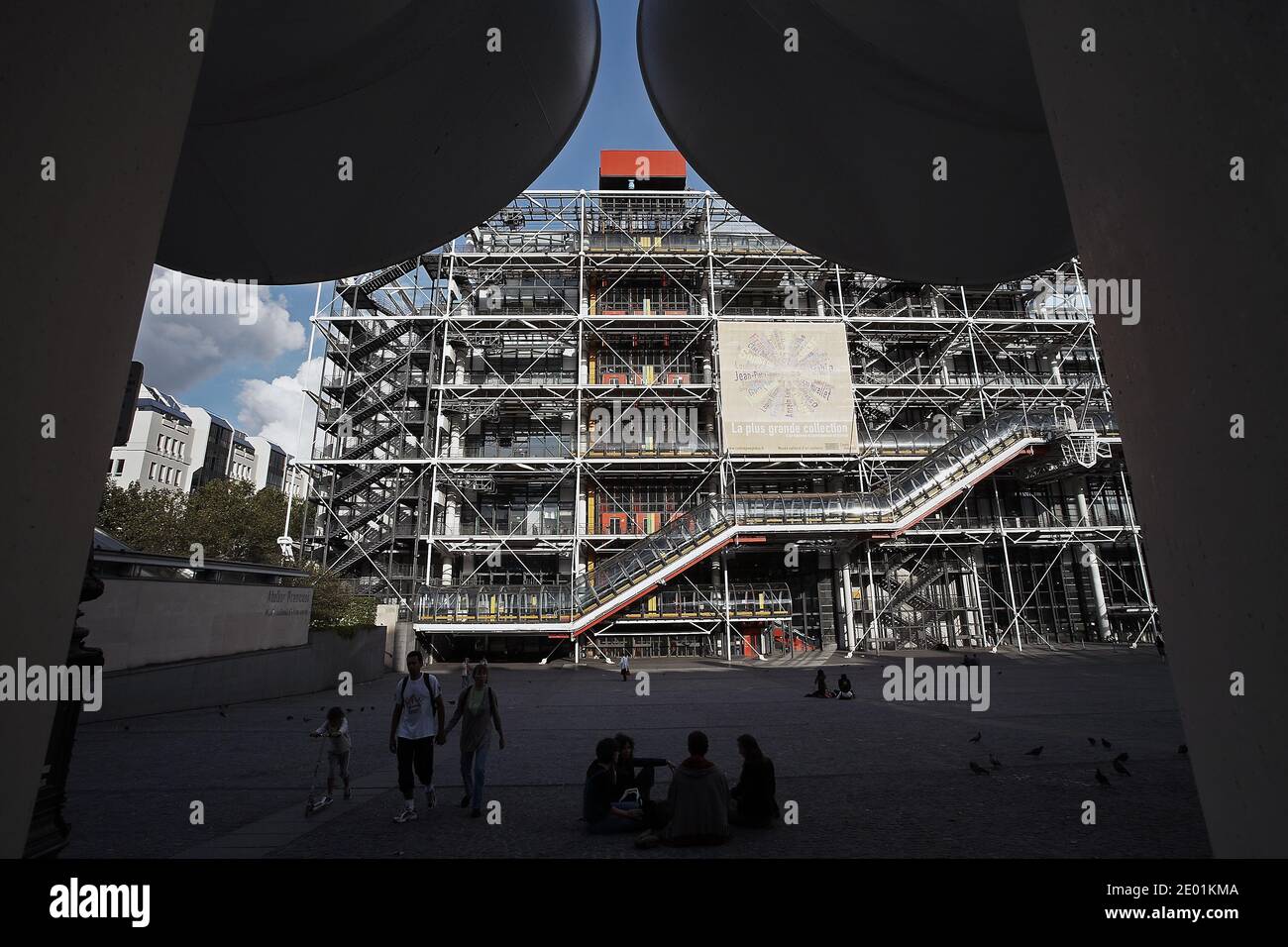 FRANCE / Paris / la façade du Centre Geoges Pompidou construit en 1974 par Richard Rogers et Renzo Piano. Banque D'Images