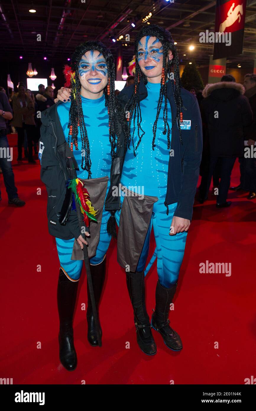 Sophie Tapie et Elodie Labourde participent au prix AMADE lors de la partie Gucci Paris Masters de la tournée intérieure des Grands Slam Masters, à Villepinte, près de Paris, France, le 7 décembre 2013. Photo de Laurent Zabulon/ABACAPRESS.COM Banque D'Images