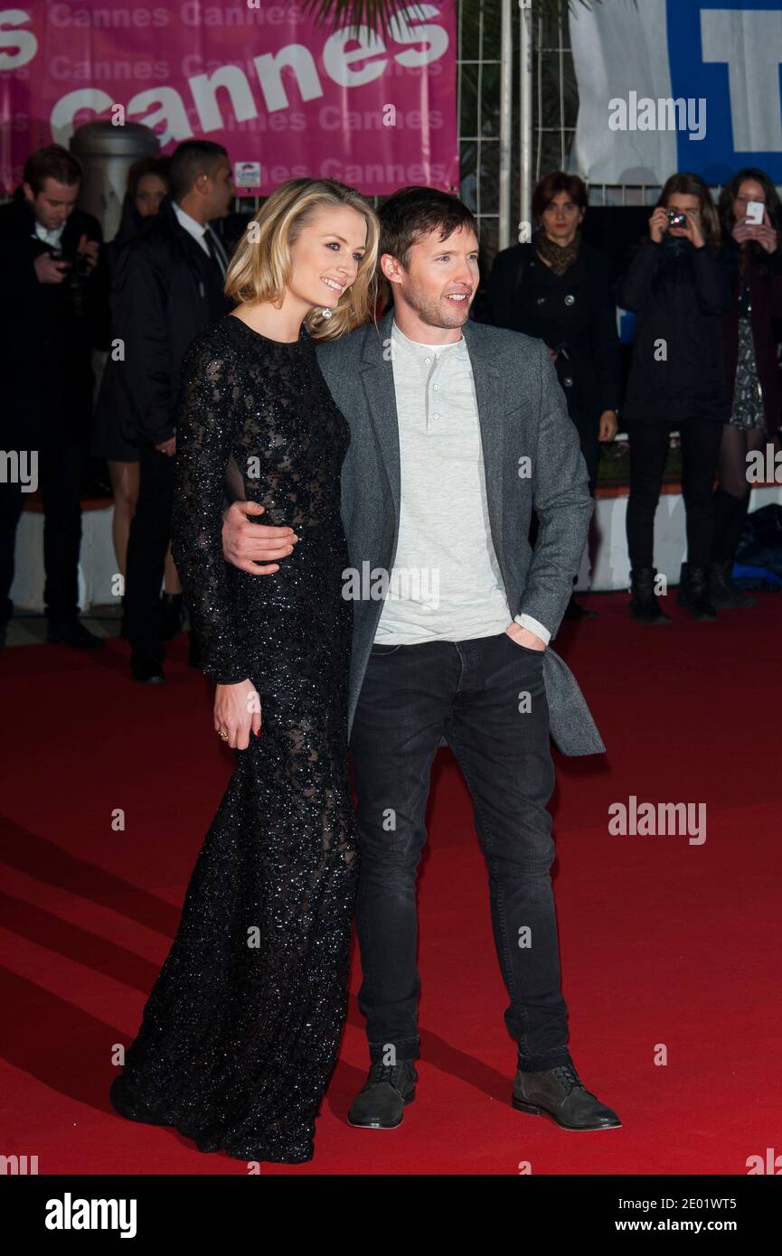 Sofia Wellesley et James Blunt arrivent à la cérémonie des NRJ Music Awards 2014 qui s'est tenue au Palais des Festivals de Cannes, France, le 14 décembre 2013. Photo de Nicolas Genin/ABACAPRESS.COM Banque D'Images