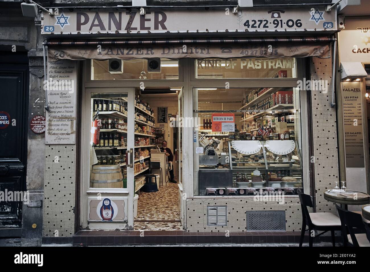 FRANCE / IIe-de-France / Paris / le Marais / petit Charcutier local à Paris Banque D'Images