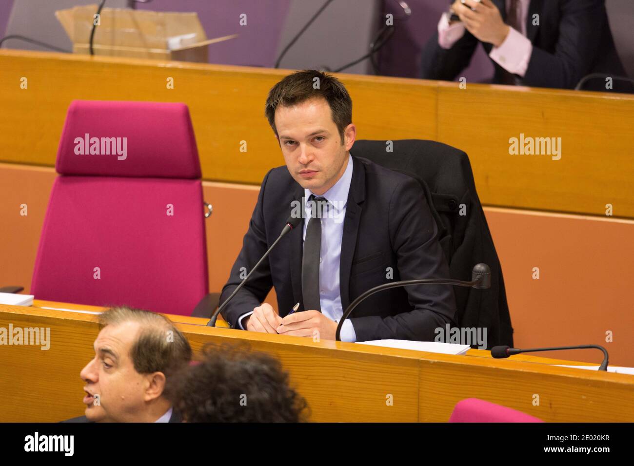 Pierre-Yves Bournazel dépeint lors du Conseil régional Ile-de-France à Paris, France, le 18 décembre 2013. Photo de Romain BoE/ABACAPRESS.COM Banque D'Images