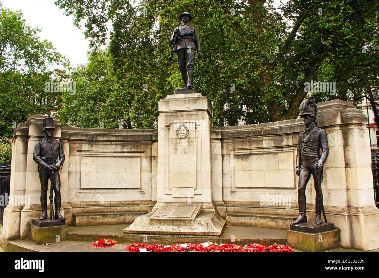 Le monument commémoratif de guerre de la Brigade des fusils à fusil, à Londres, commémore le service De la Brigade des fusils à Canon rayé dans le premier et le deuxième monde Guerres.août 2016 Banque D'Images