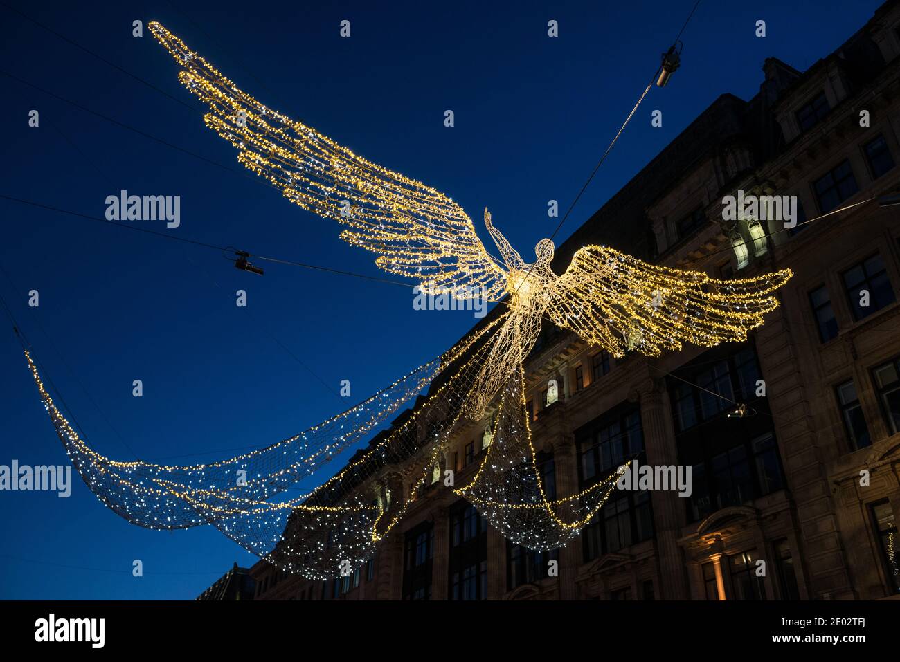 Décorations de Noël à Regent Street au cirque d'Oxford à Londres, Angleterre. Banque D'Images