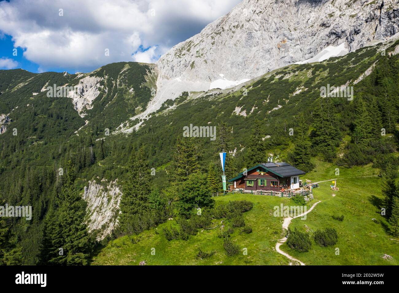 Hochland Hut dans le Karwendel, Bavière, Allemagne Banque D'Images