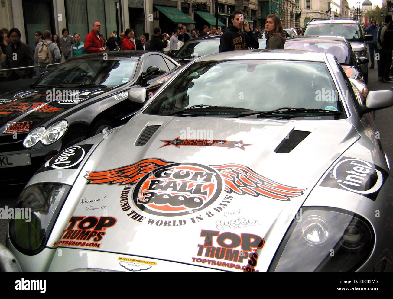 Argent Aston Martin au début de l'événement Gumball 3000 Rally à Londres Angleterre Royaume-Uni avril 2006 Banque D'Images