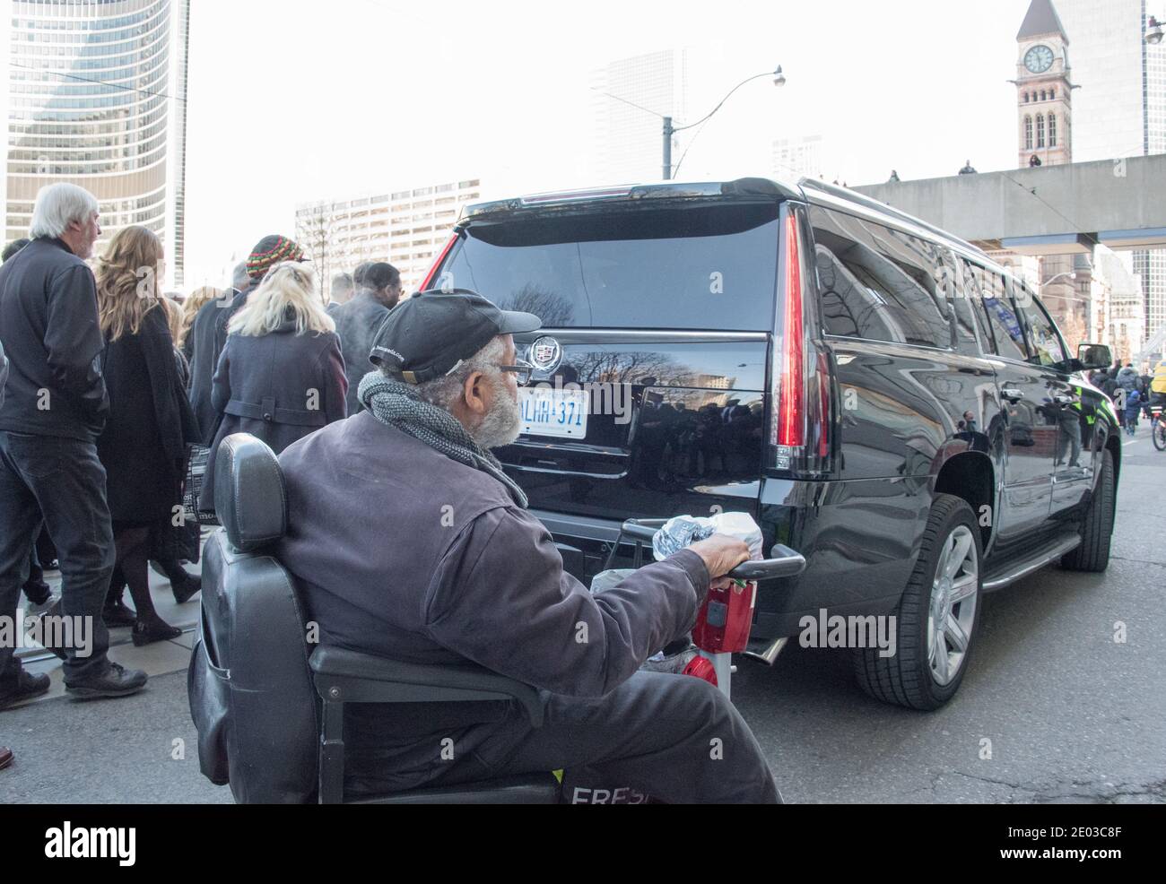 Grand public participant aux funérailles de Rob Ford, Toronto, Canada-mars 2016 Banque D'Images