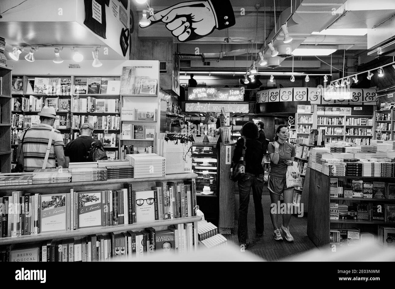 Intérieur de Kramer. Kramerbooks & Afterwords un café. Washington, DC. ÉTATS-UNIS Banque D'Images