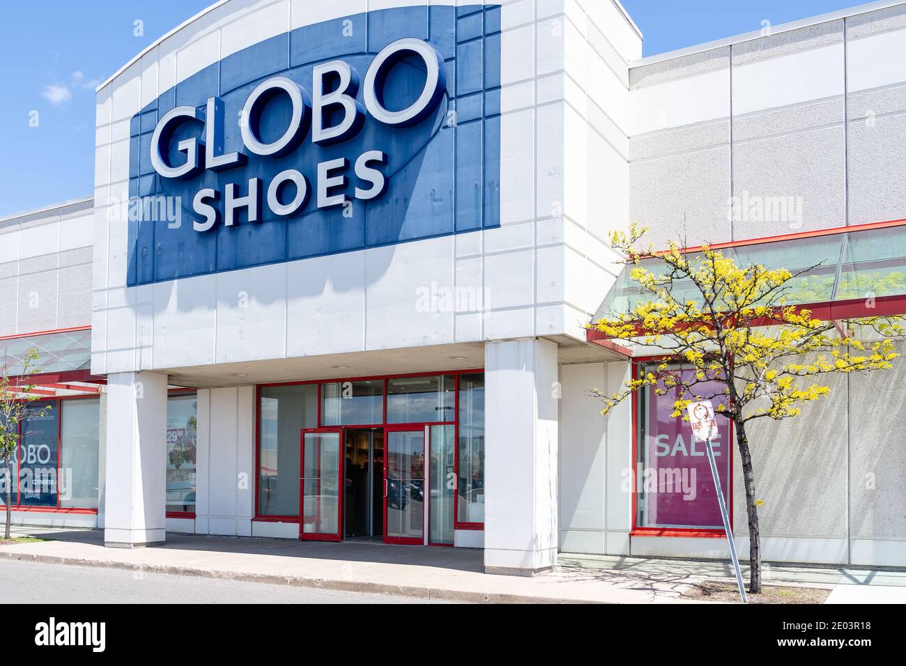 Shoes store in toronto canada Banque de photographies et d'images à haute  résolution - Alamy
