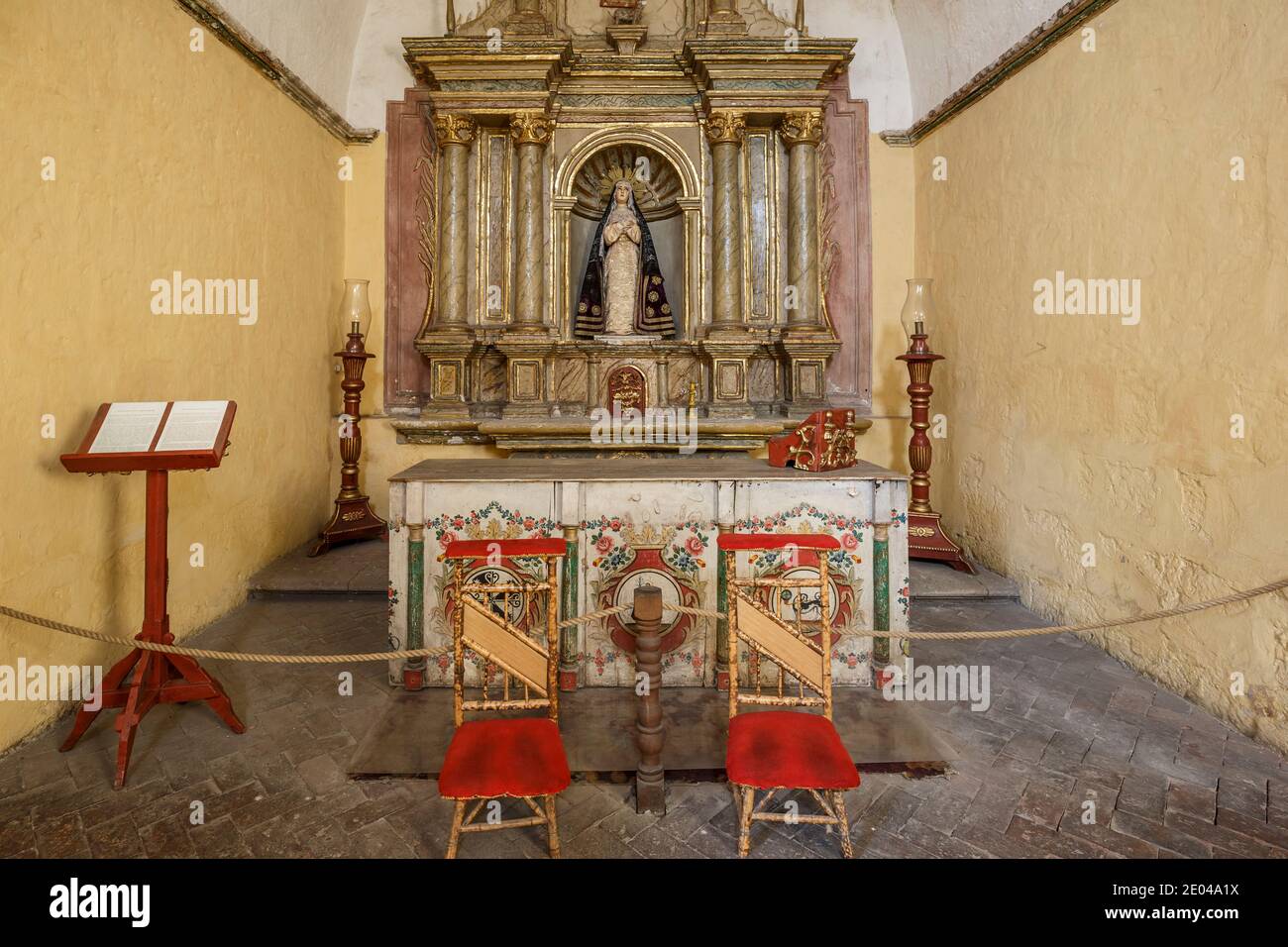 Autel, Chapelle Noviciate, Monasterio de Santa Catalina (Monastère de Sainte Catherine), Arequipa, Pérou Banque D'Images